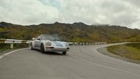 Zwiastun Transformers: Rise of the Beasts przedstawia Autobota w formie Porsche 911